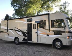 2015 Thor 30.2 (Bunkhouse)