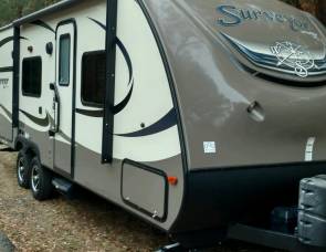 2016 Surveyor