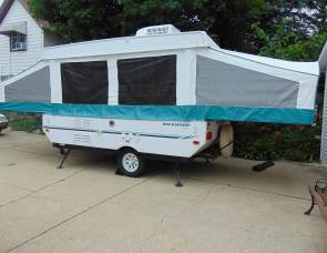 2004 Forest River Rockwood 2280