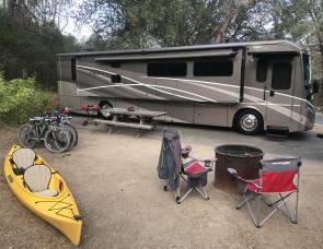 2017 Winnebago - Forza - Bunkhouse