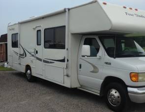 2004 Four winds Five Thousand