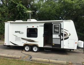 2012 Rockwood mini lite 2306