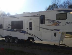 2010 Keystone Raptor