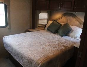 2007 Four Winds Hurricane Bunk House