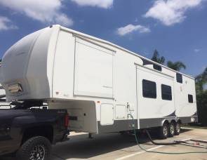 2008 Forest River XLR