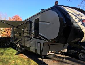 2016 Sandpaper 375 Trip