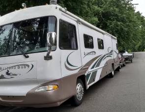 2000 Tiffin Allegro Bus on 2000 Chassis with 2001 Model Coach