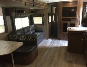 2017 Coleman 2855 Bunk House