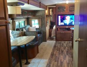 2015 Heartland Northtrail 32BUDS