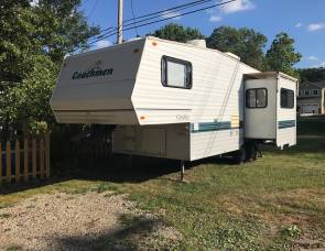 1996 Coachman Catalina 275RK