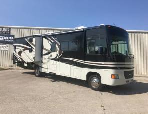 2011 Winnebago Vista Bunkhouse