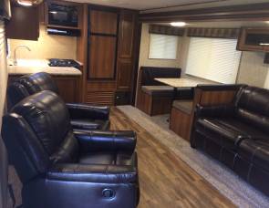 2017 Primetime Avenger ATI 27RKS