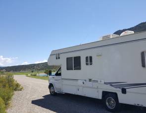 2001 Ford E450 Shasta