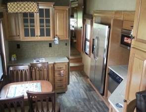 2015 Heartland Bighorn 3750FL