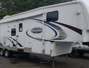 2008 Keystone Montana Mountaineer