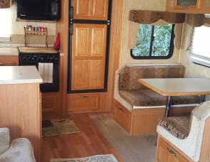 2007 Forest River Cardinal