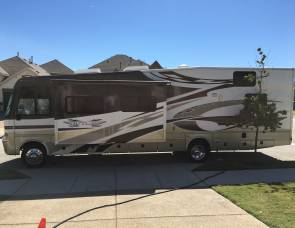2008 Damon Outlaw 3611 Toyhauler