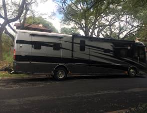 2006 Fleetwood Revolution LE