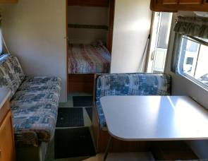 2003 Coachmen Cascade