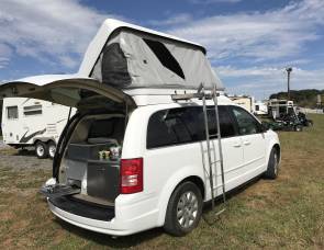 2010 Chrysler Town & Country Customized Campervan