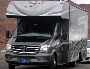 2016 Mercedes Jayco Melbourne 24L