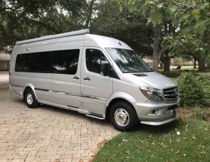 2017 Airstream Interstate Lounge EXT