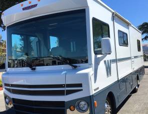 2016 Winnebago Brave 27B