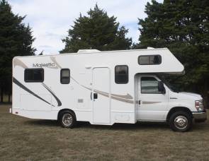 2013 Ford / Majestic