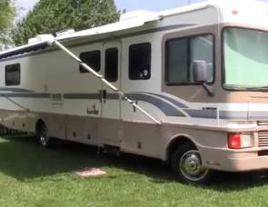 2004 Fleetwood Bounder