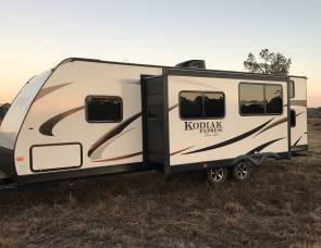 2016 Kodiac Ultra lite 28vhsl