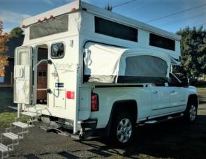 2013 Truck Camper