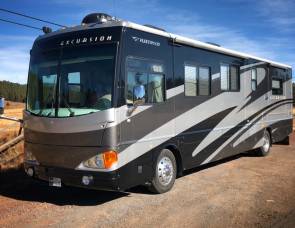 2006 Fleetwood Excursion