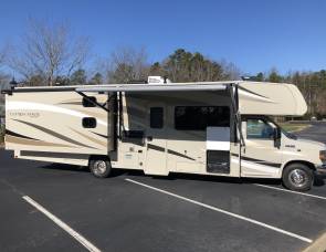 2018 Coachman Leprechaun