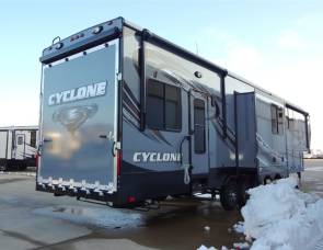 2015 Heartland Cyclone 4150
