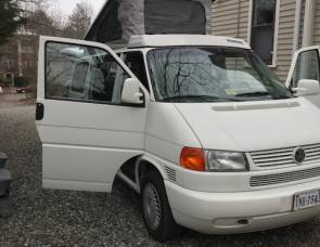 1999 Volkswagon Winnebago Eurovan Camper