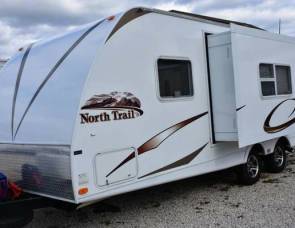2011 Heartland North Trail 21 FBS
