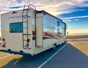 2017 *NEW* Ez-2-Drive Luxury RV w/SOLAR! Leprechaun 32 Double Slide, Private Bedroom, Sleep10 Hookups Optional!