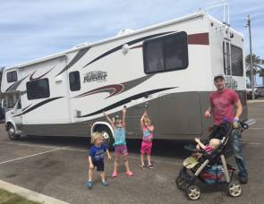 2012 Forest River Forester 3171 BUNKHOUSE SLEEPS 10!