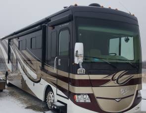2013 Fleetwood Discovery 40G