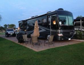 2007 Fleetwood Discovery 39V