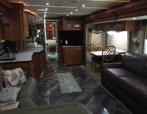 2006 Newmar Essex 4502
