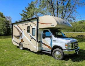 2018 Thor Four Winds 22B