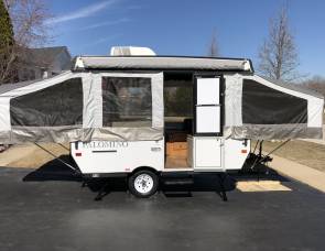 2013 Palomino CLS-10