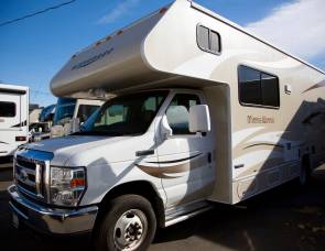 2015 Winnebago Minnie Winnie 26'
