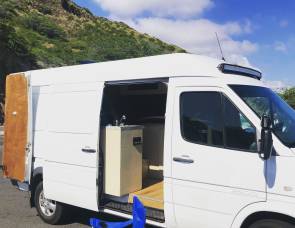 2005 Oahu North Shore Sprinter Hawaii cruiser.