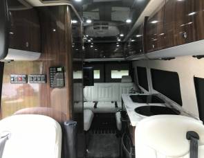 2017 2017 Airstream Interstate Lounge EXT