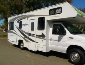 2005 Ford Majestic