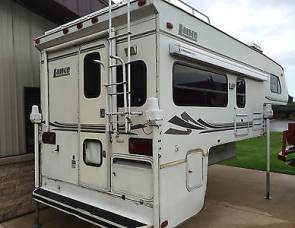 2004 FOREST RIVER CEDAR CREEK 30 RLBS