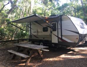 2016 Starcraft AR-One Maxx Ultra Light Sleeps 6 - Delivery & Set Up Available!