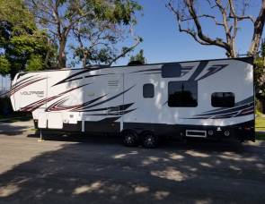 2014 Voltage Toy Hauler V 3605